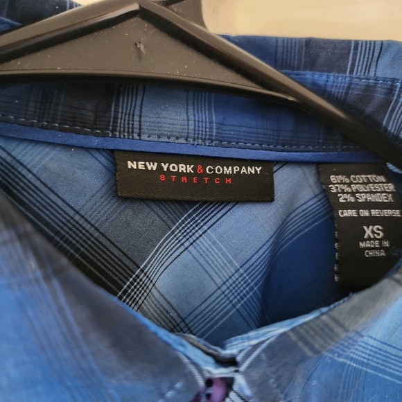 NEW YORK & COMPANY Stretch Blue Navy Plaid Button Up Short Sleeve Blouse Size XS - Picture 10 of 17